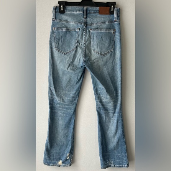 Madewell Petite Cali Demi-Boot Jeans in Bess Wash: 4 Button-Front Edition Sz 26 - Picture 8 of 12